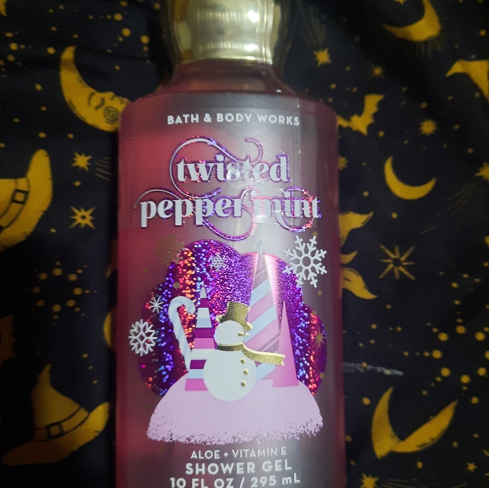 Twisted peppermint bath and body works shower gel